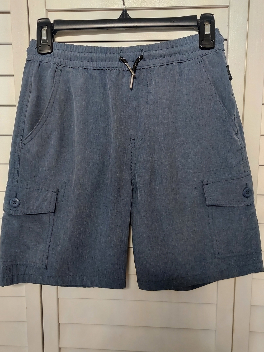 Ring of Fire Men's Chambray Cargo Shorts in Blue